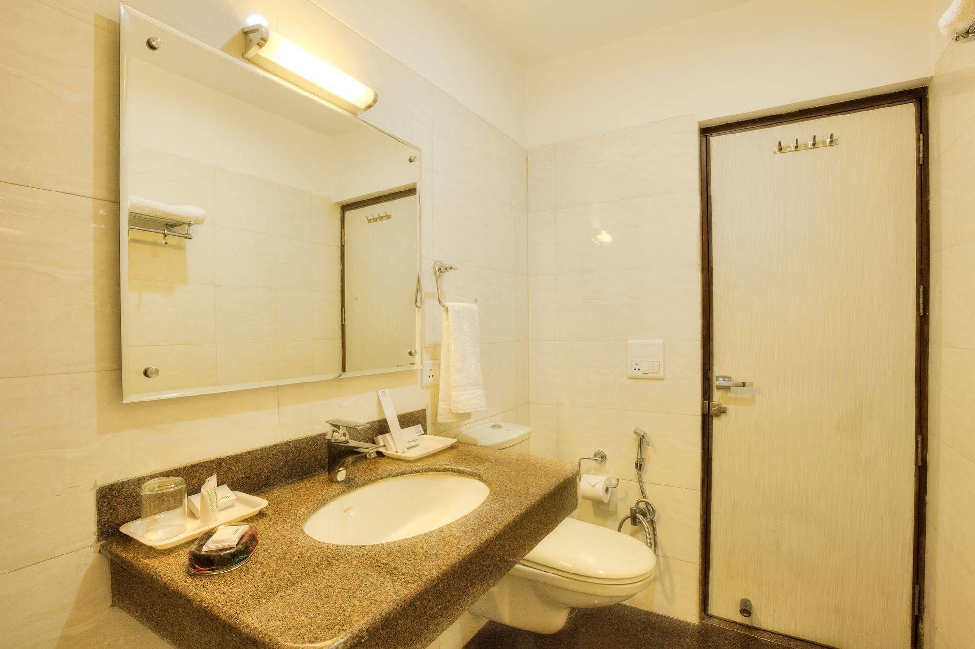 Mint Hotel Csandígarh Kültér fotó