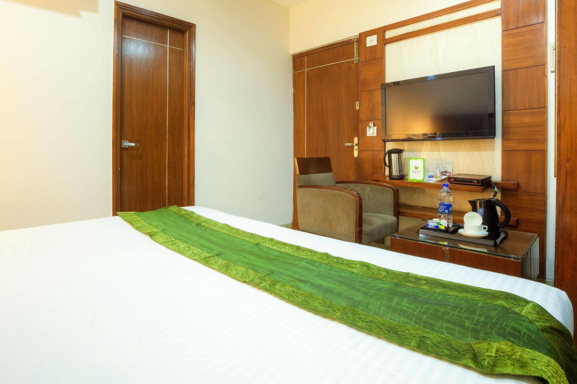 Mint Hotel Csandígarh Kültér fotó
