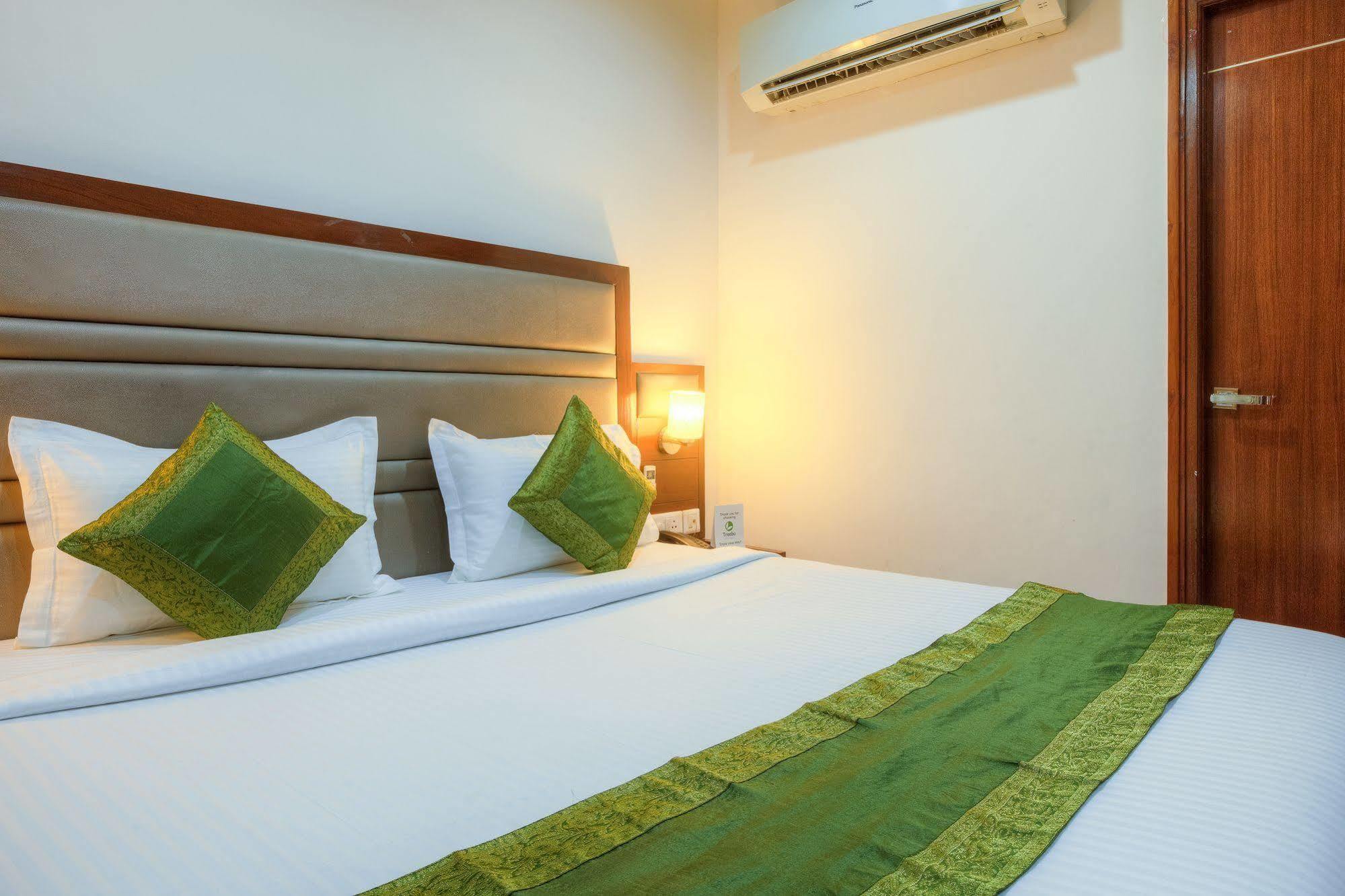Mint Hotel Csandígarh Kültér fotó
