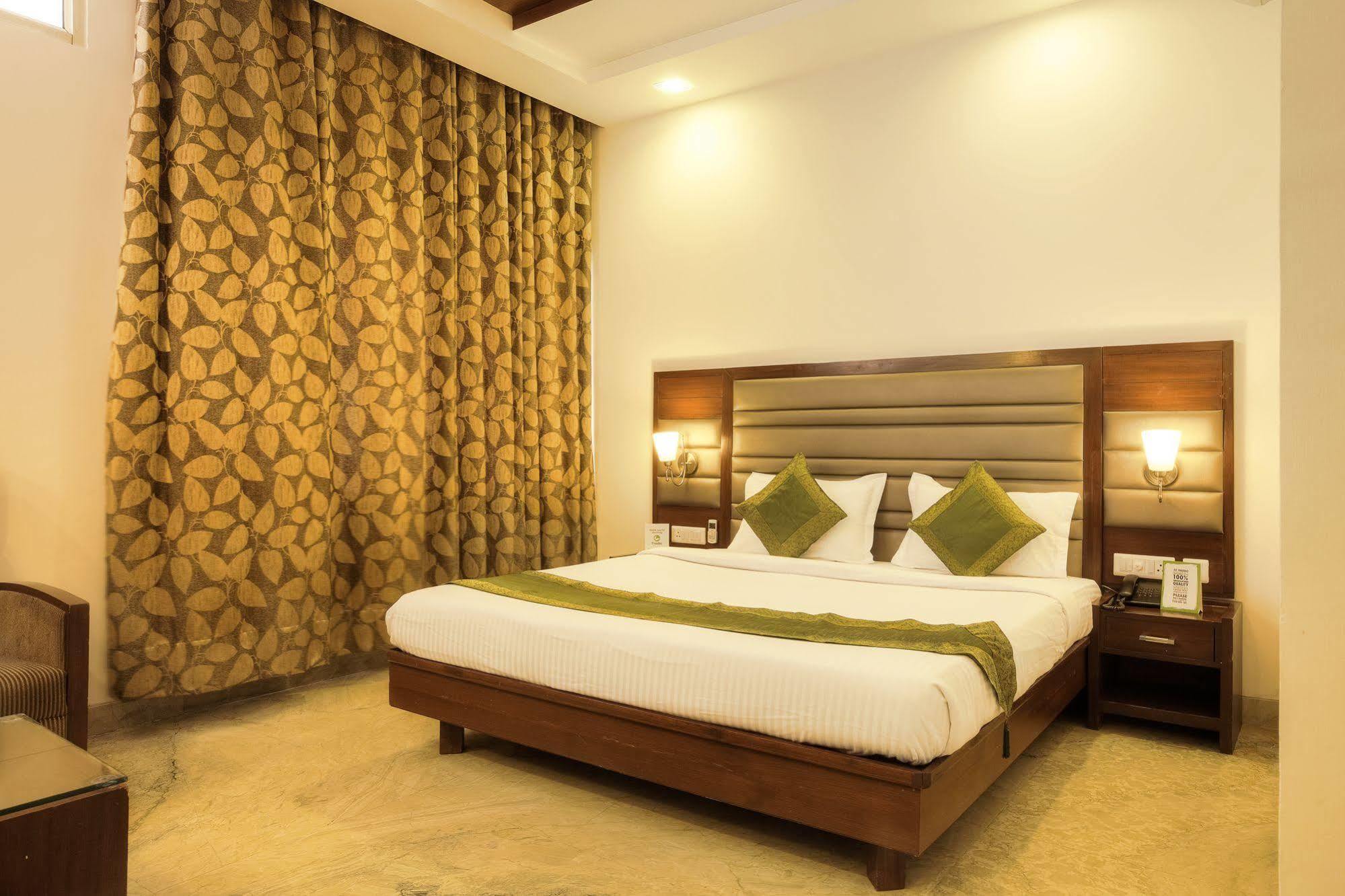 Mint Hotel Csandígarh Kültér fotó
