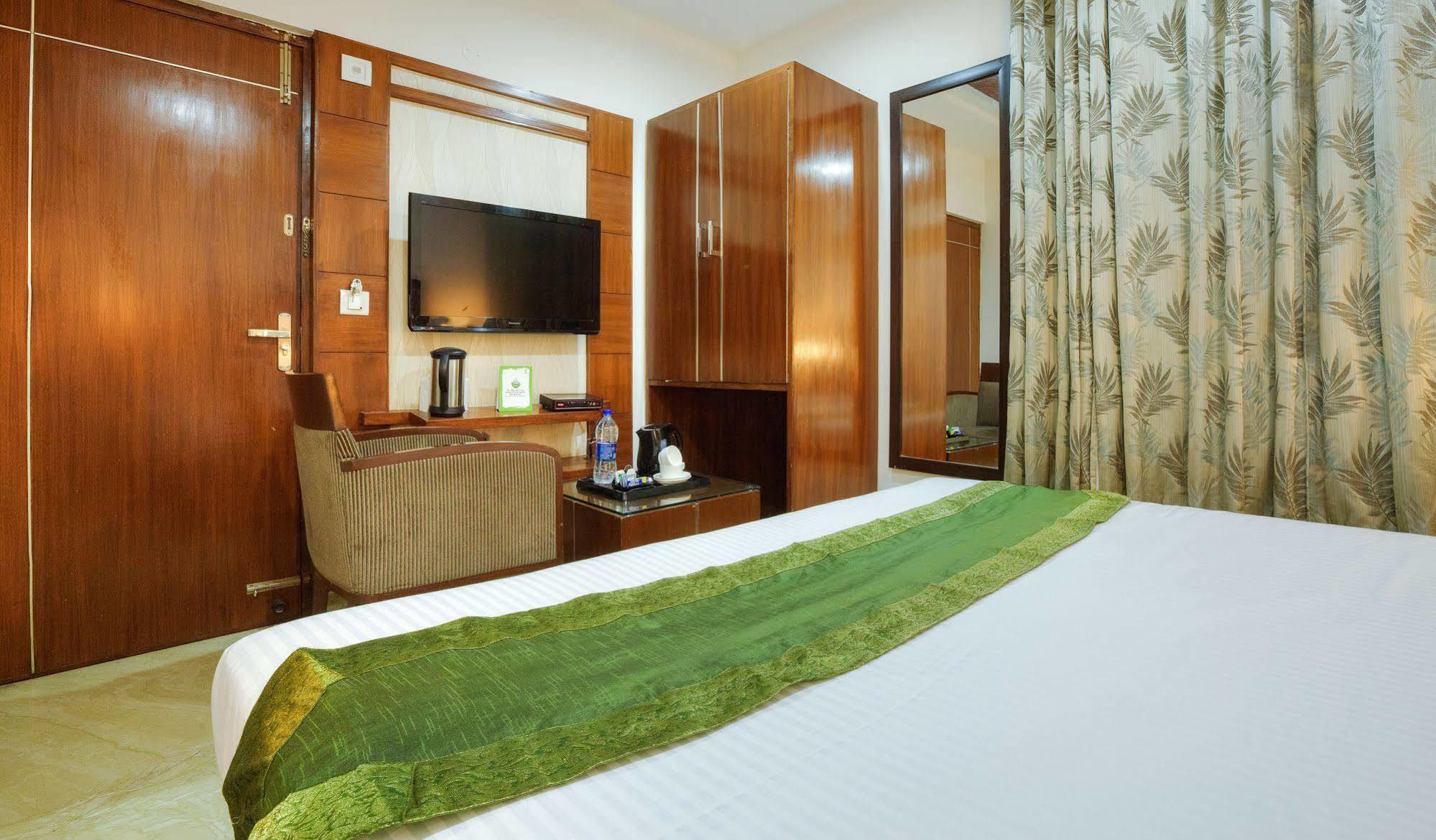 Mint Hotel Csandígarh Kültér fotó